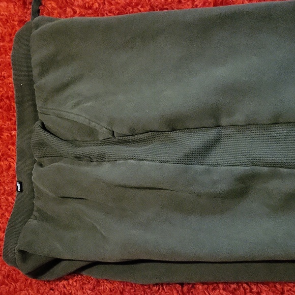 Puma Men's Dark Gray Sweatpants - Picture 8 of 8